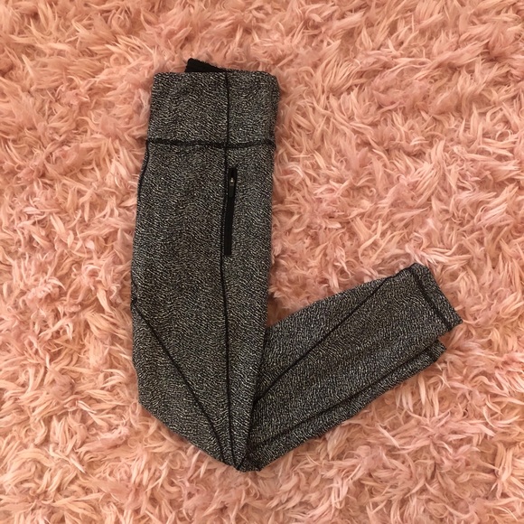 lululemon athletica Pants - 🍋 Lululemon Black/White Speckled Leggings